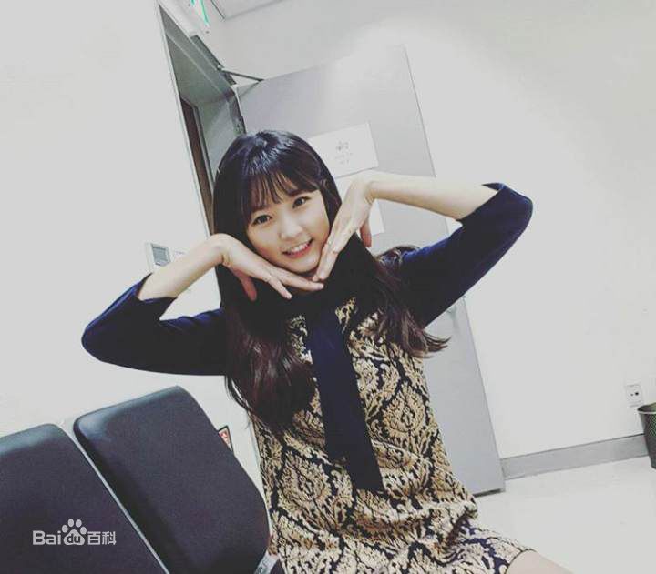 金赛纶(/Kim Sae ron)生活壁纸壁纸