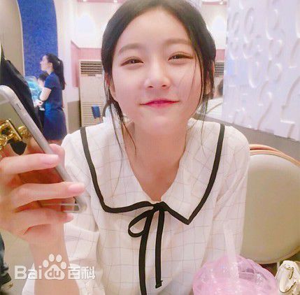 金赛纶(/Kim Sae ron)生活壁纸壁纸