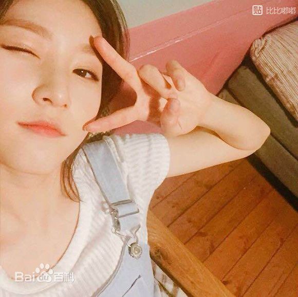 金赛纶(/Kim Sae ron)生活壁纸壁纸