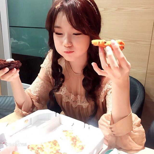 金赛纶(/Kim Sae ron)生活壁纸壁纸