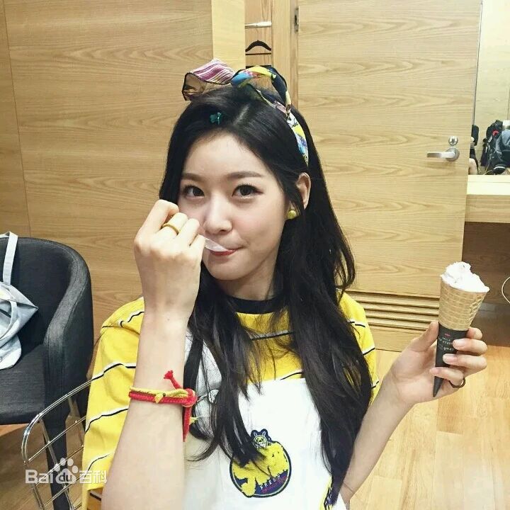 金赛纶(/Kim Sae ron)生活壁纸壁纸