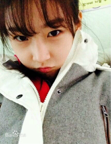 金赛纶(/Kim Sae ron)生活壁纸壁纸