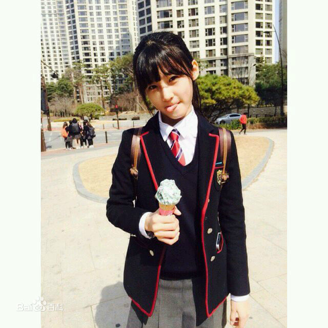 金赛纶(/Kim Sae ron)生活壁纸壁纸