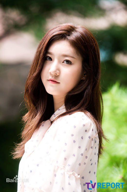 金赛纶(/Kim Sae ron)2016采访生活照相册