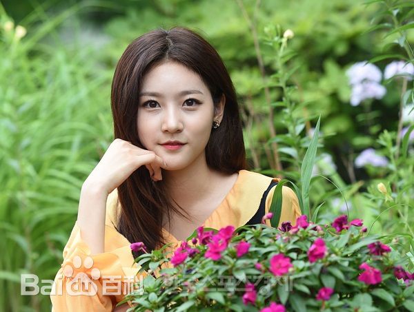 金赛纶(/Kim Sae ron)2016采访生活照相册