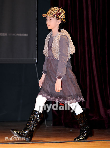 高清金赛纶(/Kim Sae ron)精彩图册