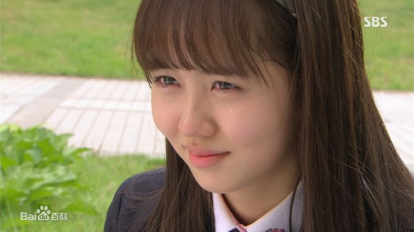 金所泫(，Kim So Hyun)金所炫影视照前后照片