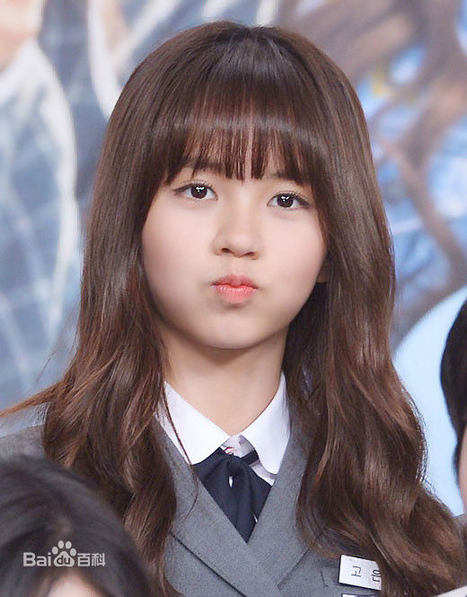 金所泫(，Kim So Hyun)金所炫出席活动照壁纸壁纸