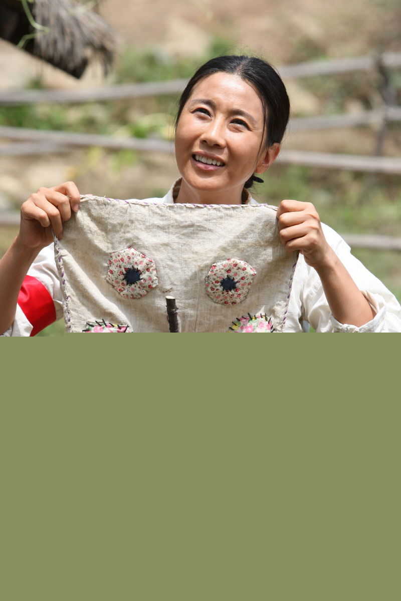 最优质梁静雅()素颜照