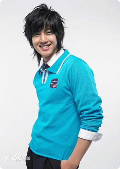 金贤重((韩)Kim Hyun Joong(英)キム·ヒョンジュン(日))出道早期图前后照片