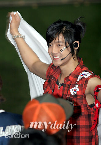 金贤重((韩)Kim Hyun Joong(英)キム·ヒョンジュン(日))出道早期图前后照片