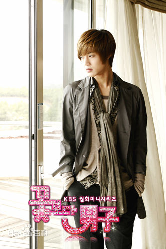 金贤重((韩)Kim Hyun Joong(英)キム·ヒョンジュン(日))荧幕形象性感图片图集