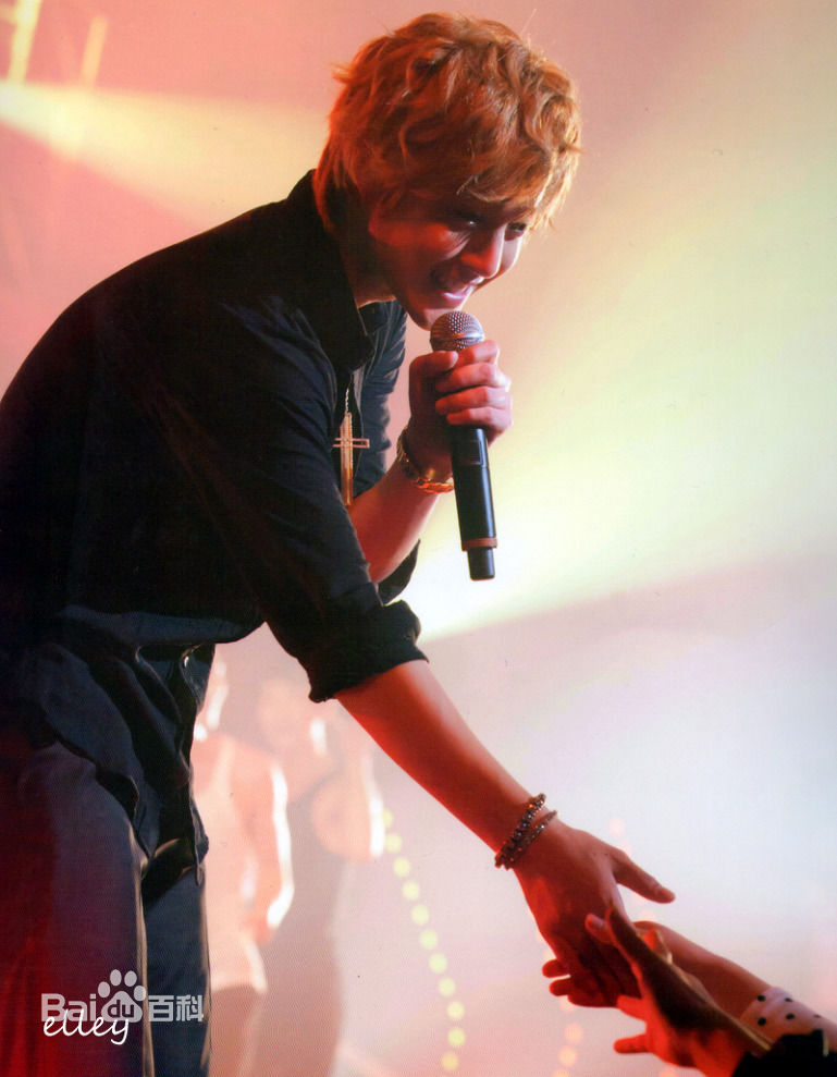 金贤重((韩)Kim Hyun Joong(英)キム·ヒョンジュン(日))最全杂志壁纸