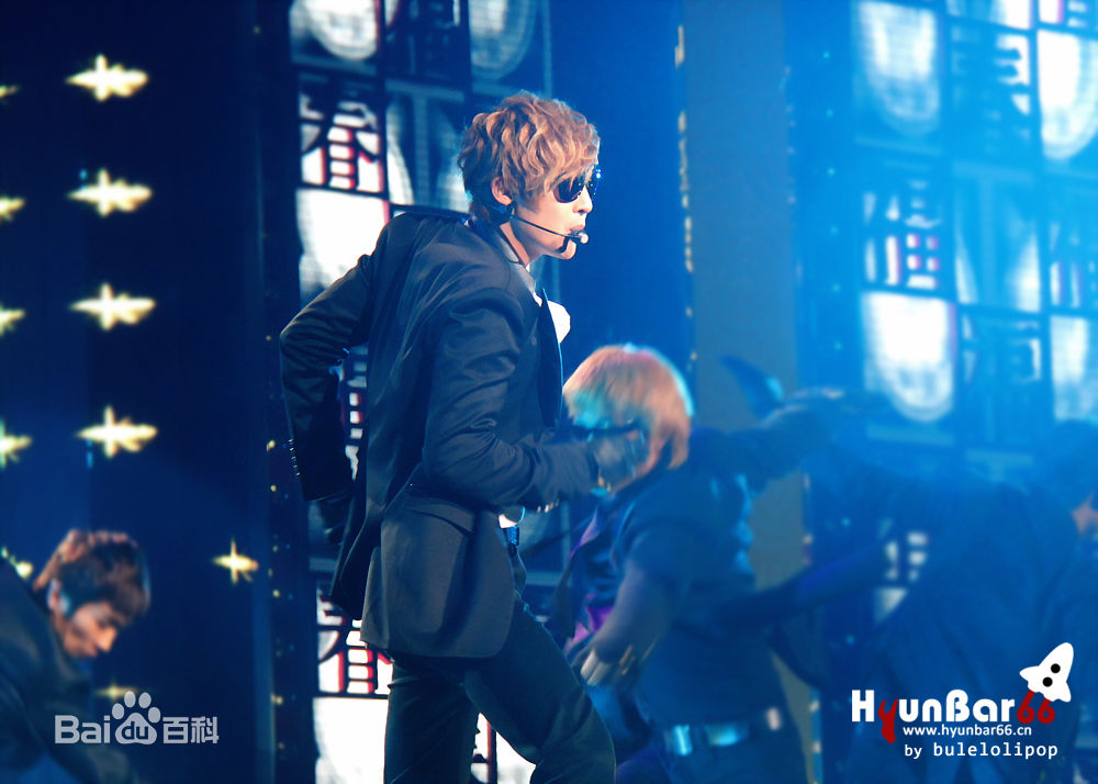 金贤重((韩)Kim Hyun Joong(英)キム·ヒョンジュン(日))辽视春晚前后照片