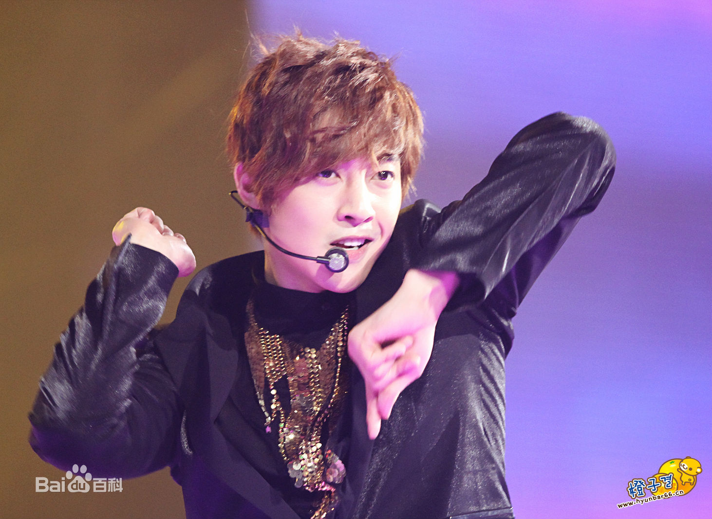 金贤重((韩)Kim Hyun Joong(英)キム·ヒョンジュン(日))辽视春晚前后照片