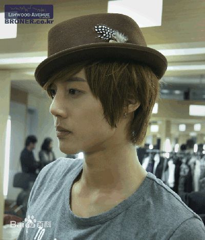 高清金贤重((韩)Kim Hyun Joong(英)キム·ヒョンジュン(日))精彩图册