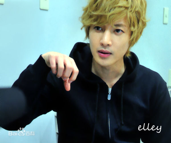 金贤重((韩)Kim Hyun Joong(英)キム·ヒョンジュン(日))2011最新照图片图册