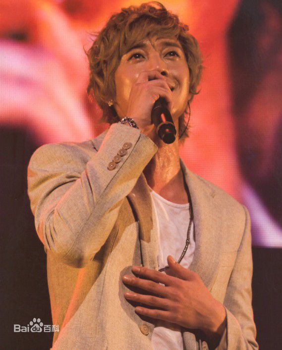 金贤重((韩)Kim Hyun Joong(英)キム·ヒョンジュン(日))2011最新照图片图册