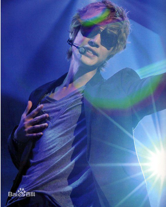 金贤重((韩)Kim Hyun Joong(英)キム·ヒョンジュン(日))2011最新照图片图册