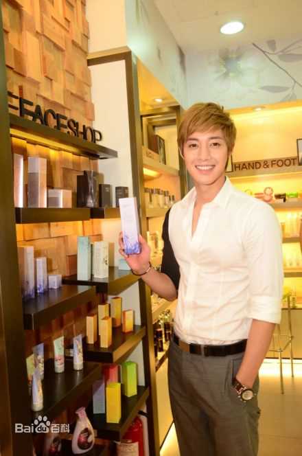 最优质金贤重((韩)Kim Hyun Joong(英)キム·ヒョンジュン(日))精彩图册