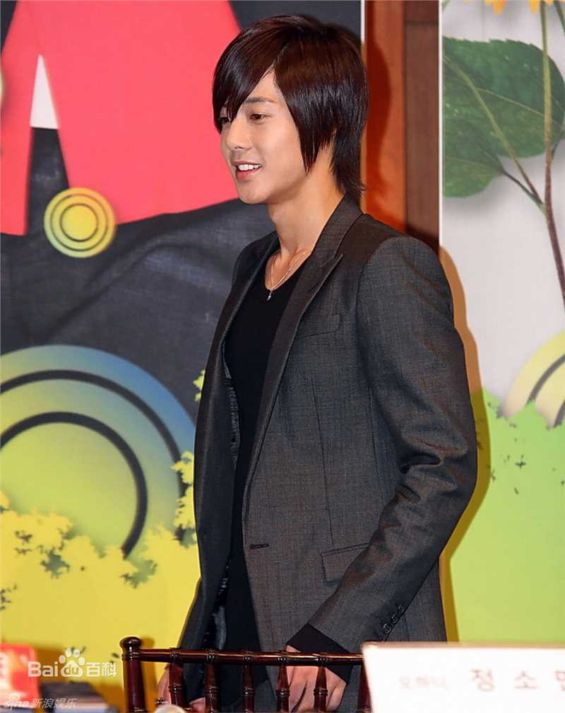 最新金贤重((韩)Kim Hyun Joong(英)キム·ヒョンジュン(日))精彩图册