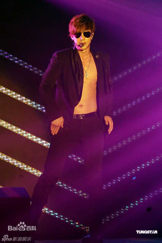 最新金贤重((韩)Kim Hyun Joong(英)キム·ヒョンジュン(日))精彩图册