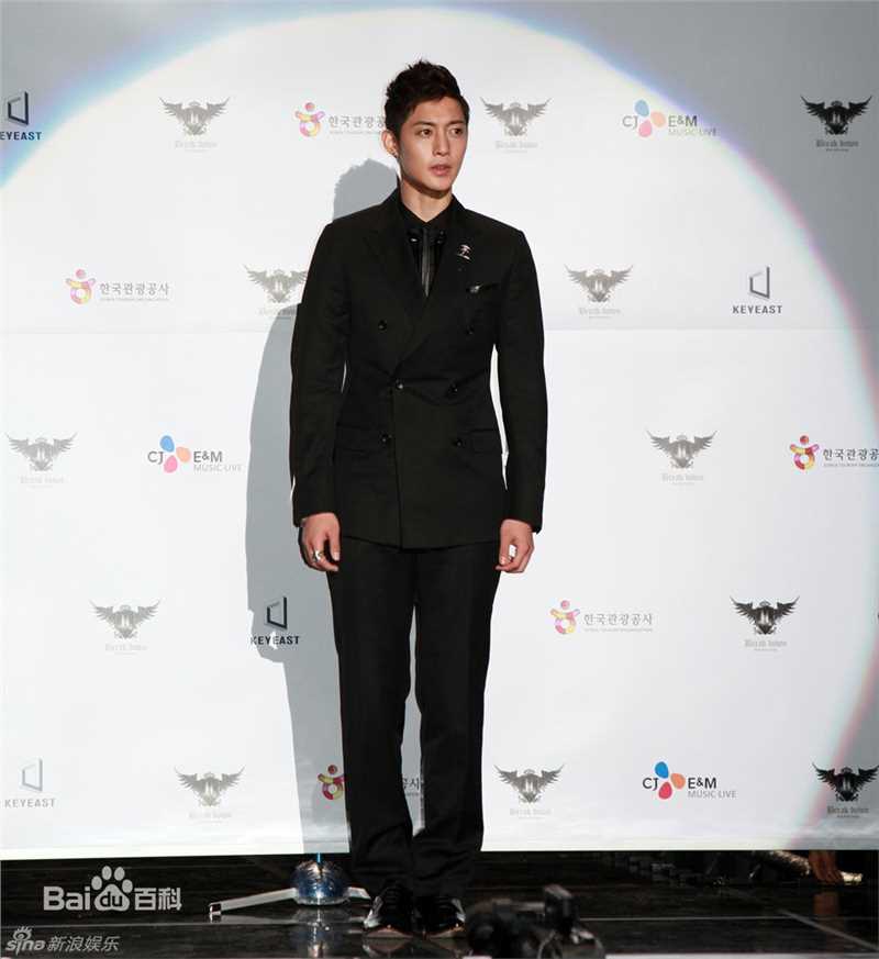 高清金贤重((韩)Kim Hyun Joong(英)キム·ヒョンジュン(日))精彩图册