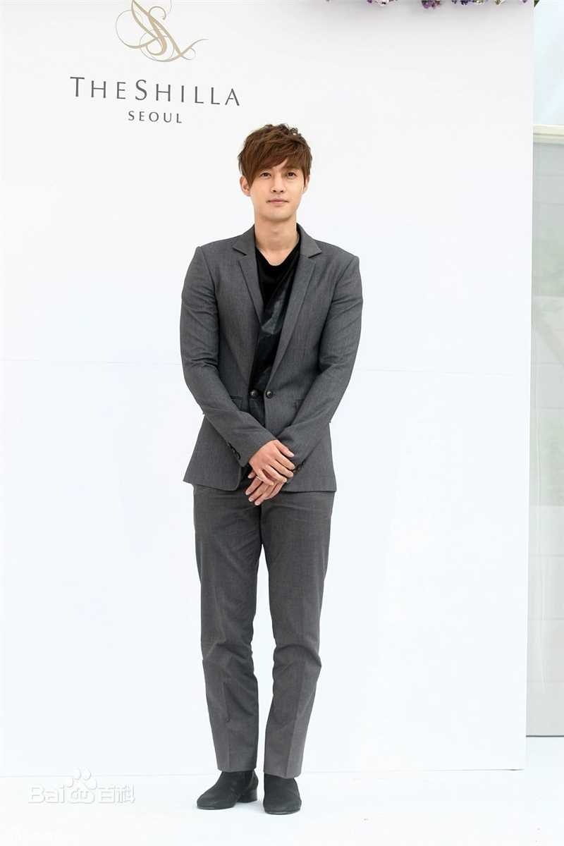 高清金贤重((韩)Kim Hyun Joong(英)キム·ヒョンジュン(日))精彩图册