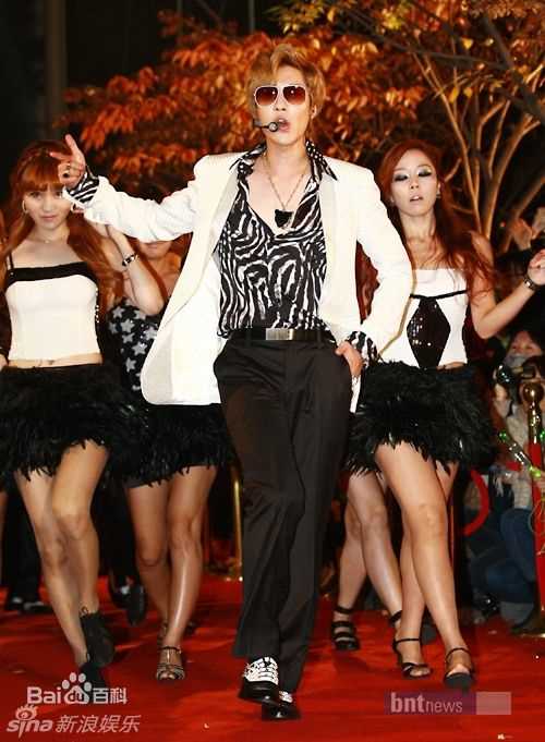 高清金贤重((韩)Kim Hyun Joong(英)キム·ヒョンジュン(日))精彩图册