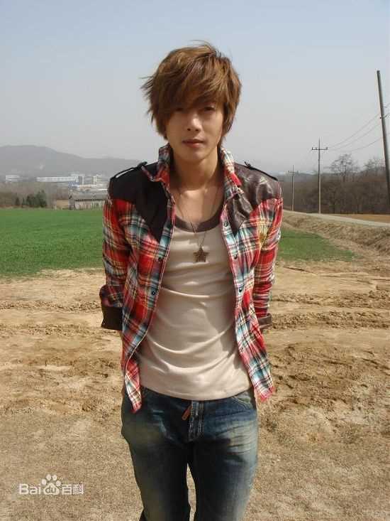 精选金贤重((韩)Kim Hyun Joong(英)キム·ヒョンジュン(日))精彩图册