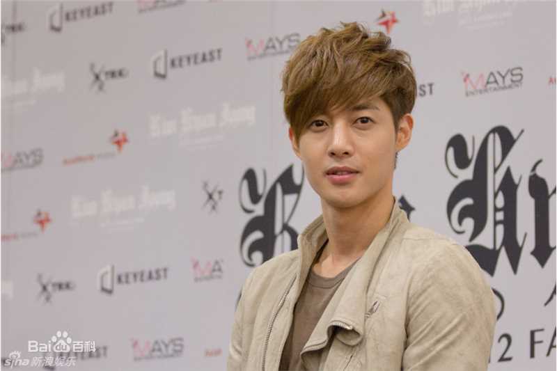 最新金贤重((韩)Kim Hyun Joong(英)キム·ヒョンジュン(日))精彩图册
