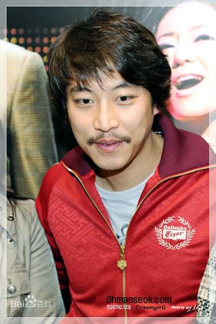 吴万石(Oh Man Seok)出席活动前后照片