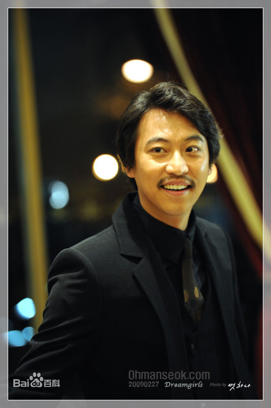 吴万石(Oh Man Seok)出席活动前后照片