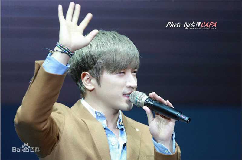 李玟雨(Lee Min Woo/)FM生活照