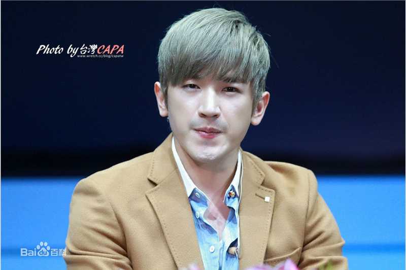 李玟雨(Lee Min Woo/)FM生活照