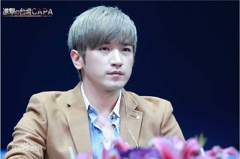 李玟雨(Lee Min Woo/)FM生活照