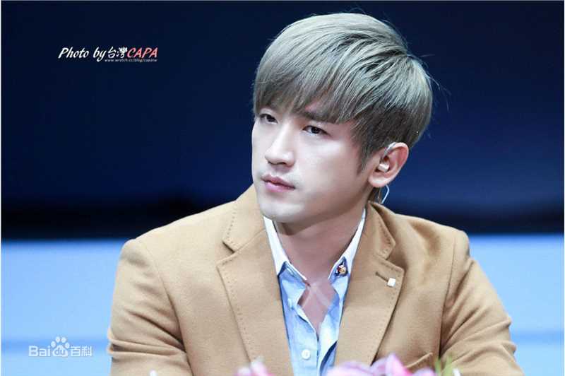 李玟雨(Lee Min Woo/)FM生活照