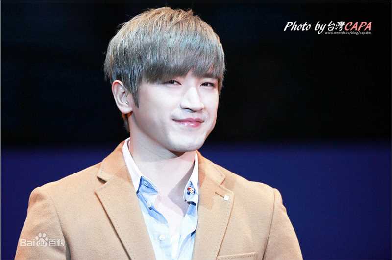 李玟雨(Lee Min Woo/)FM生活照