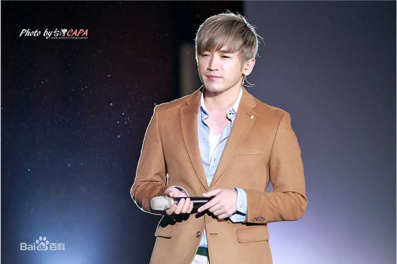 李玟雨(Lee Min Woo/)FM生活照