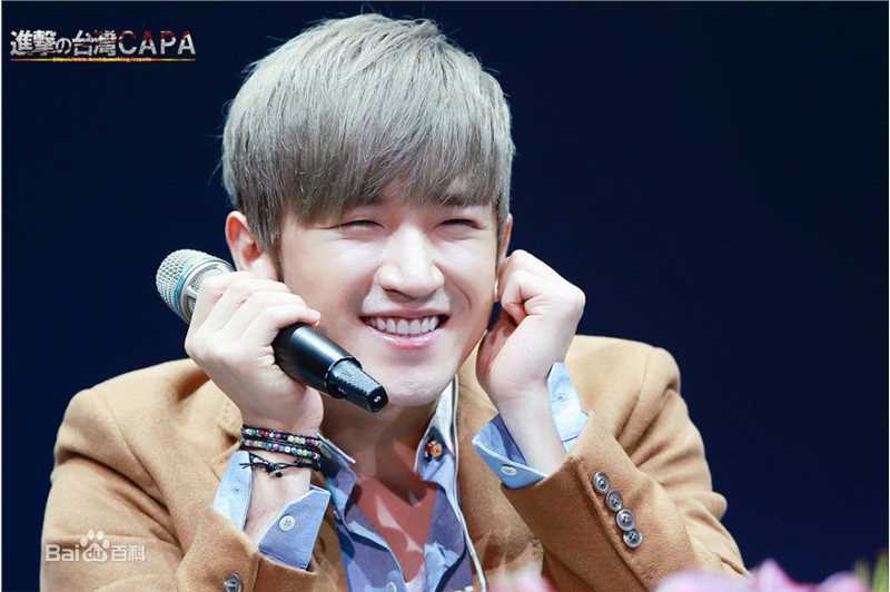 李玟雨(Lee Min Woo/)FM生活照