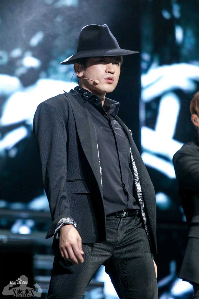 李玟雨(Lee Min Woo/)演出图册