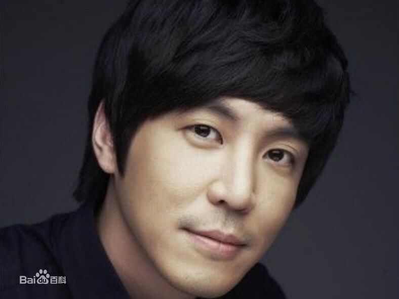 最优质崔元英(，Choi Wonyoung)生活照