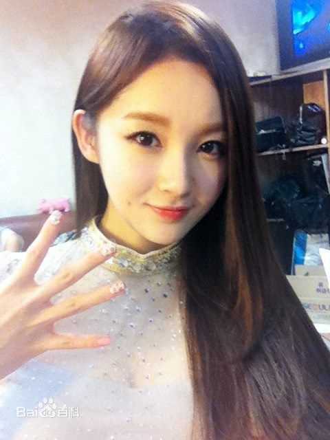 姜敏京(，Kang Min Kyung)twitter推特敏京壁纸壁纸