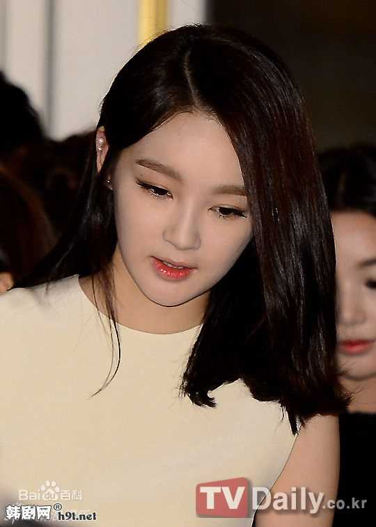 姜敏京(，Kang Min Kyung)电视剧-演员敏京性感图片壁纸