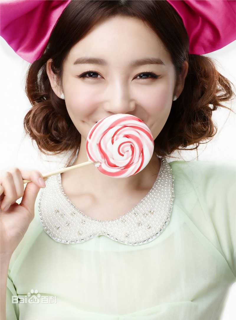 姜敏京(，Kang Min Kyung)广告代言性感图片图集