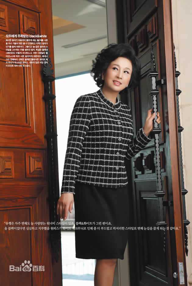 韩惠淑()escalier代言前后照片