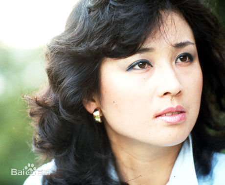 韩惠淑()escalier代言前后照片