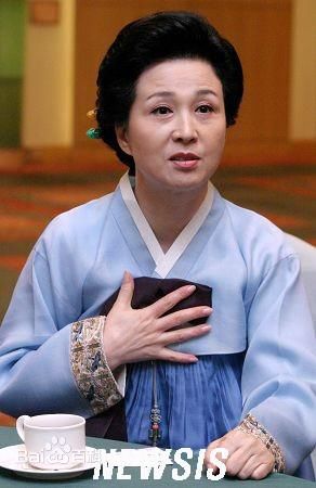 高清韩惠淑()图片