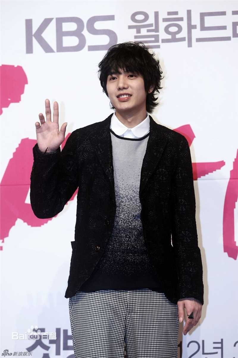 金时厚(Kim Si-hoo)前后照片