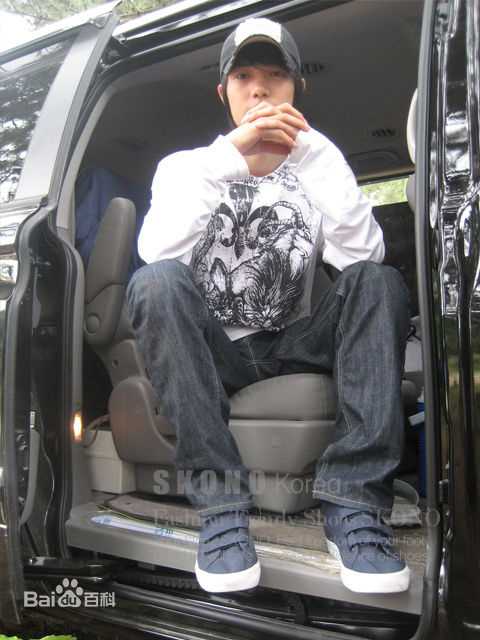 金时厚(Kim Si-hoo)前后照片